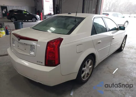 2004 Cadillac Cts Standard z USA, uszkodzony, nr VIN 1G6DM577X40182191